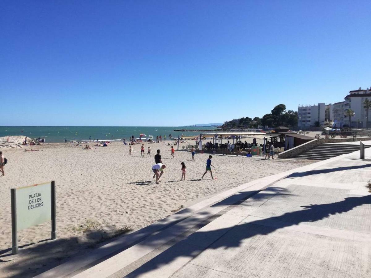 Atico Primer Linea De Mar Con Piscina En Ebrehogar Sant Carlos de la Ràpita Екстериор снимка
