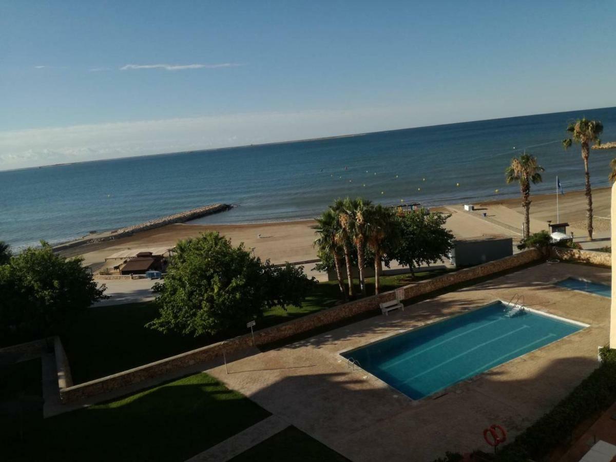 Atico Primer Linea De Mar Con Piscina En Ebrehogar Sant Carlos de la Ràpita Екстериор снимка
